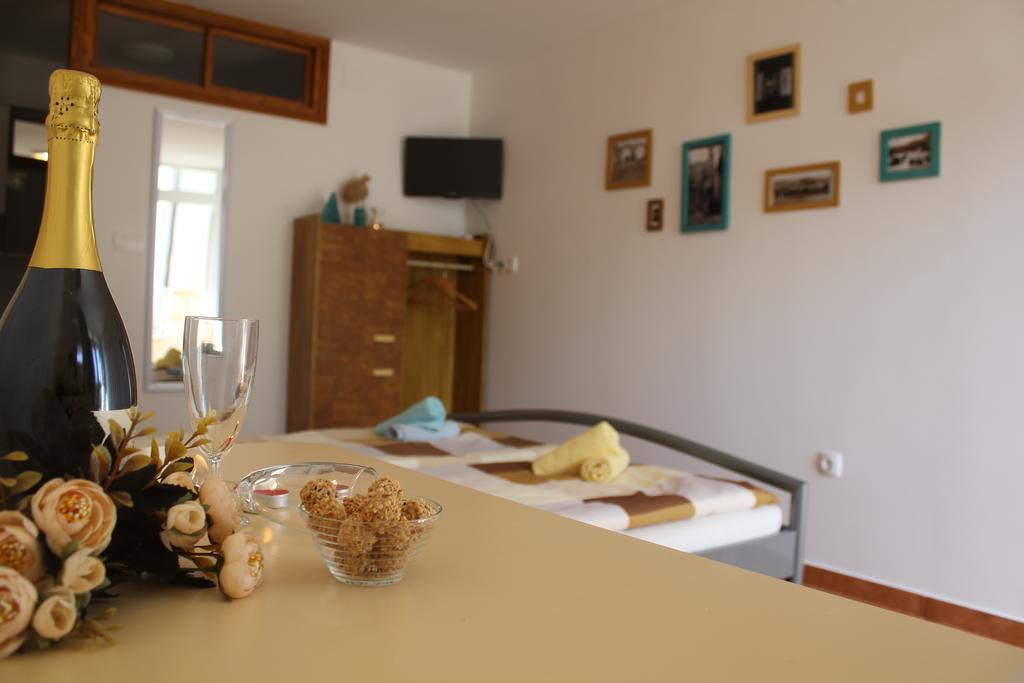 Rooms & Studio Bellina Skradin Exteriör bild